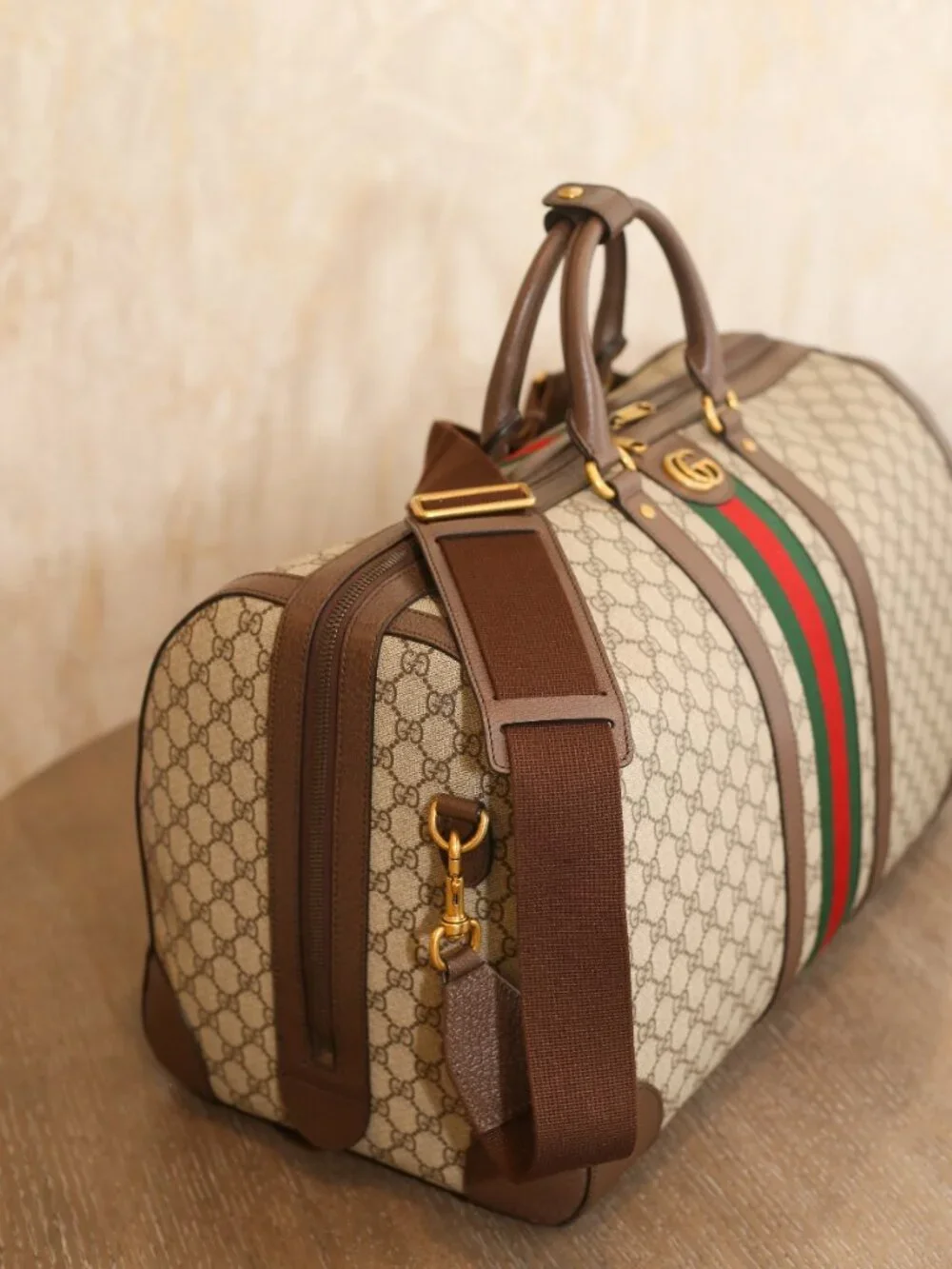 Gucci travel timeless